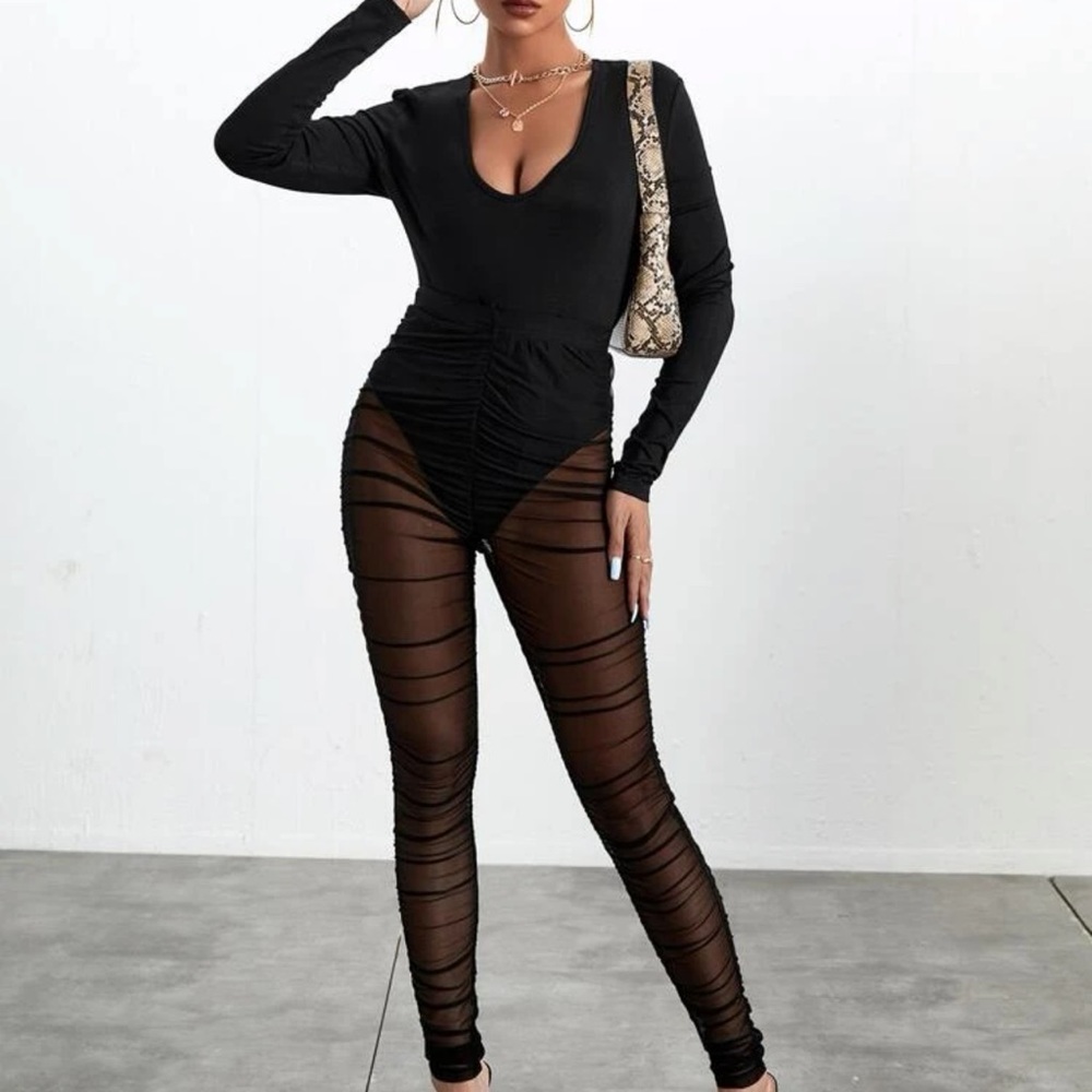Black Mesh Set